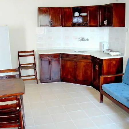 Central Apart Hotel *